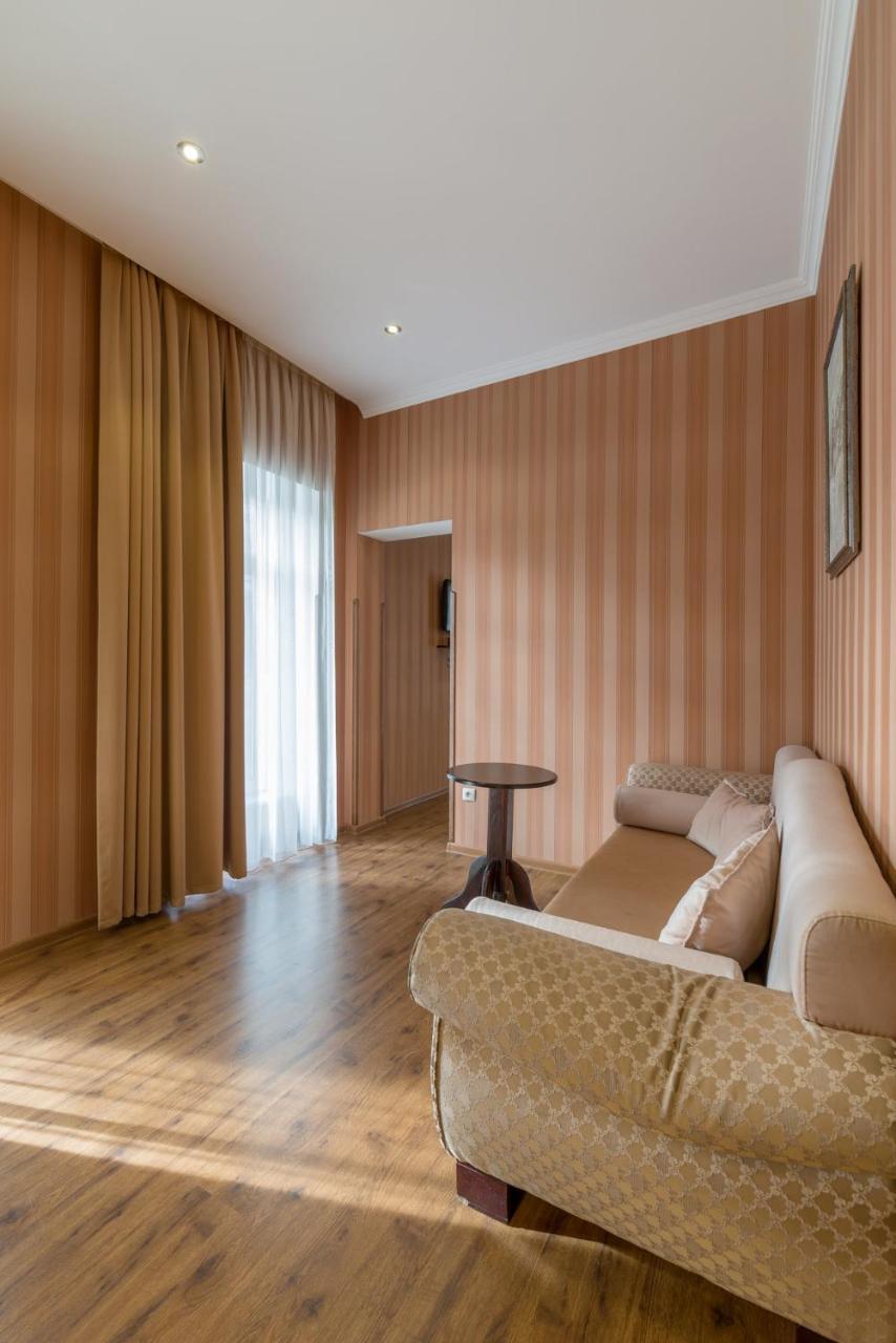 Garden View Hotel Tbilisi Exterior photo